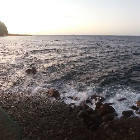 Gabbiano Azzurro Flat Chianalea Apartment Шила Екстериор снимка