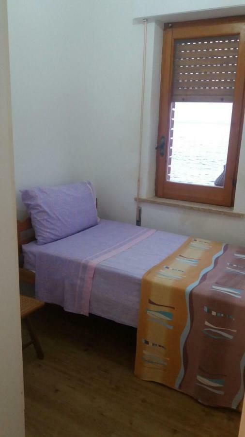 Gabbiano Azzurro Flat Chianalea Apartment Шила Екстериор снимка