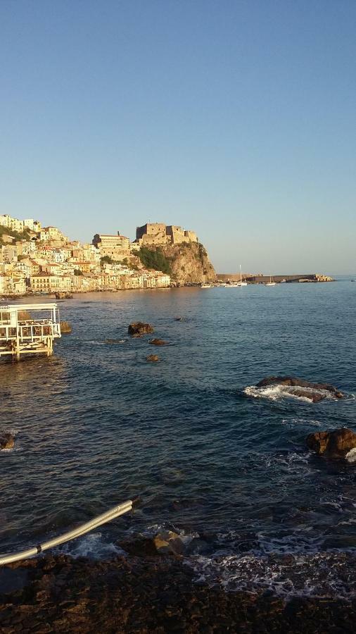 Gabbiano Azzurro Flat Chianalea Apartment Шила Екстериор снимка